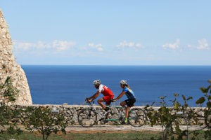 Admire gorgeous views of Mallorca with Chasing Atlas